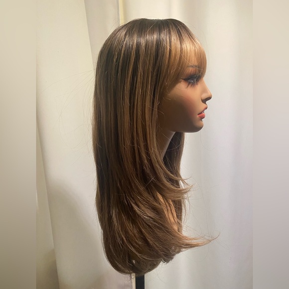 QUEEN OF SPARKLES Chestnut Brown With Copper Highlights Wig - Picture 2 of 7